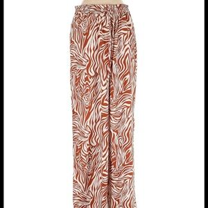 Bar III Lightweight SIZE SMALL NWT